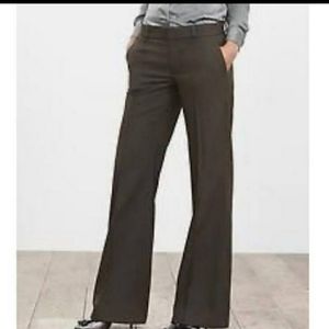 Banana Republic  Ryan Fit Women's Trousers Size 2P
